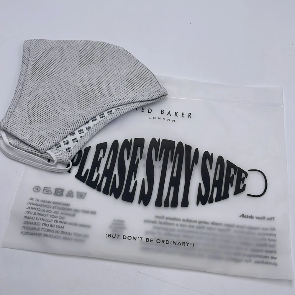 TED BAKER LONDON Reversible Reusable FACE MASK NWT OS